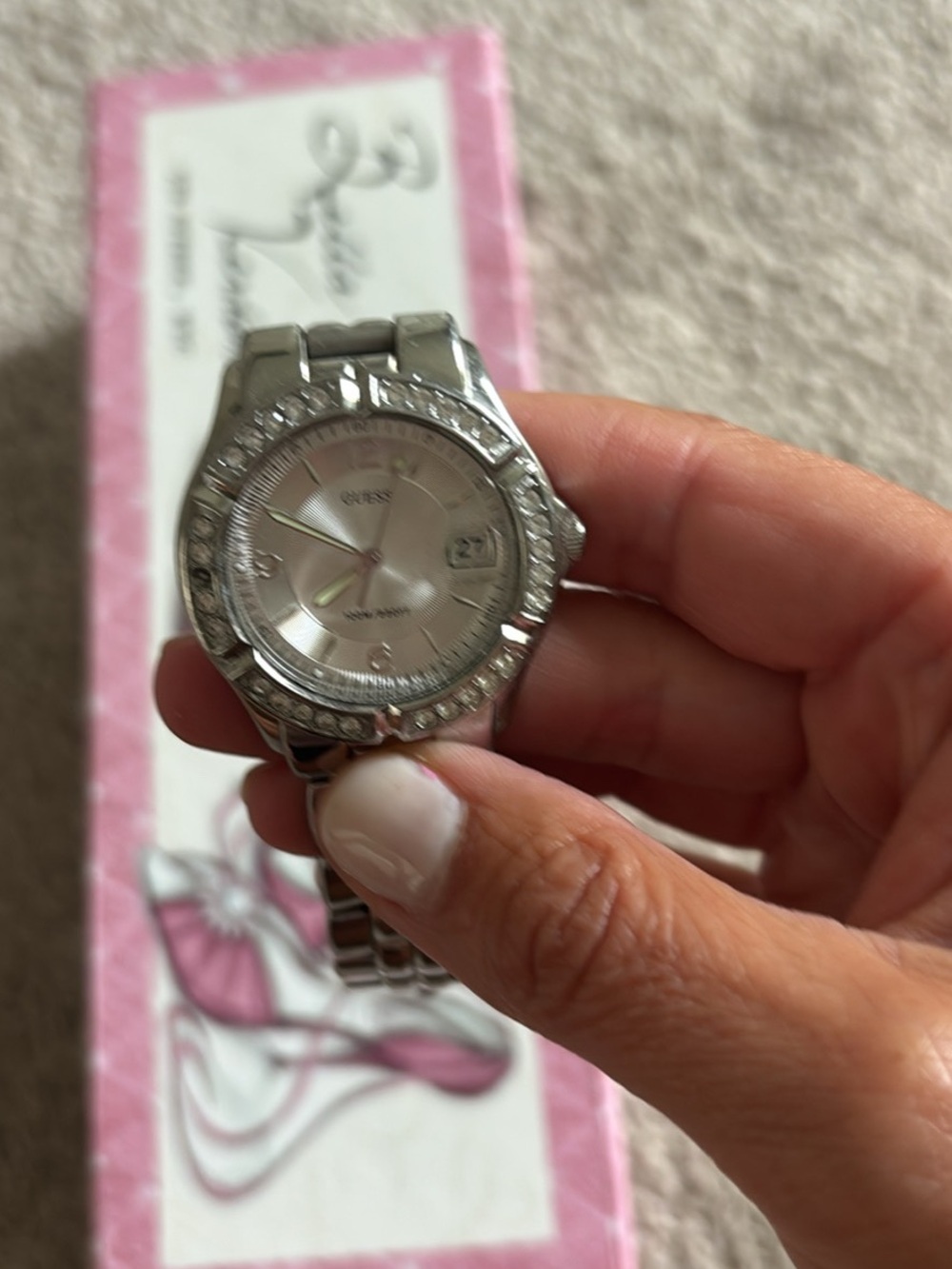 GUESS Watch - Picture 2 of 2